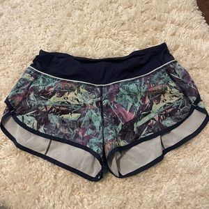 Lululemon Speed Up shorts